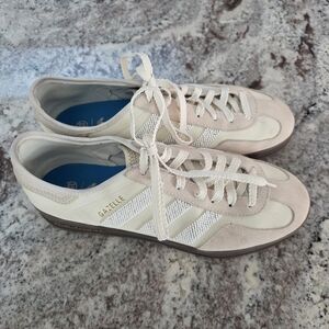 Adidas Gazelle Sneakers Mens 8.5 Womens 10 Cream White Beaded Stripe